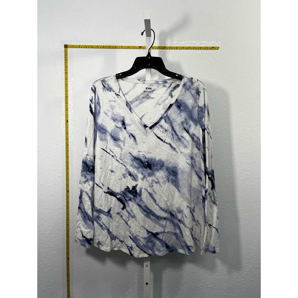EVRI Everyday Tee Womens 0X Blue White Marble Tie Dye V-Neck Long Sleeve Top